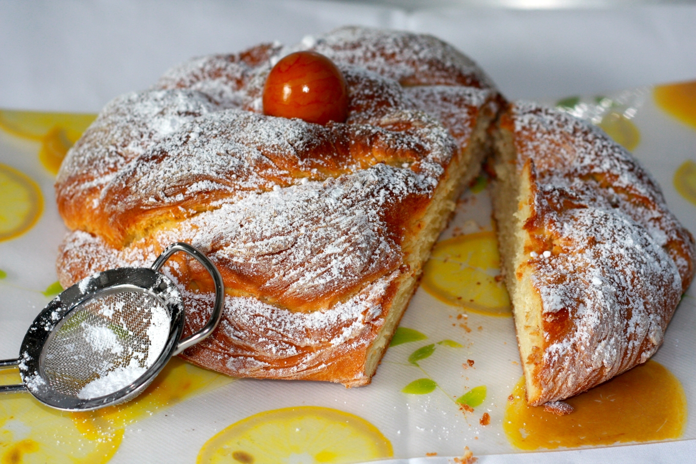 Osterzopf aus Hefeteig