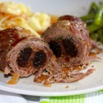 Rouladen mit Pflaumenfüllung