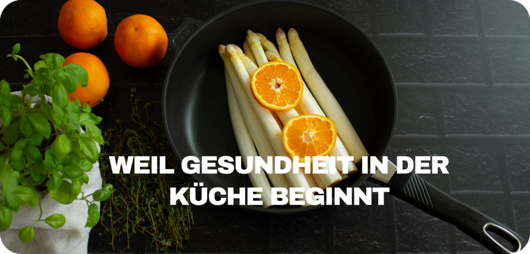 Spargel-Orangenpfanne mit Hähnchen & Thymian