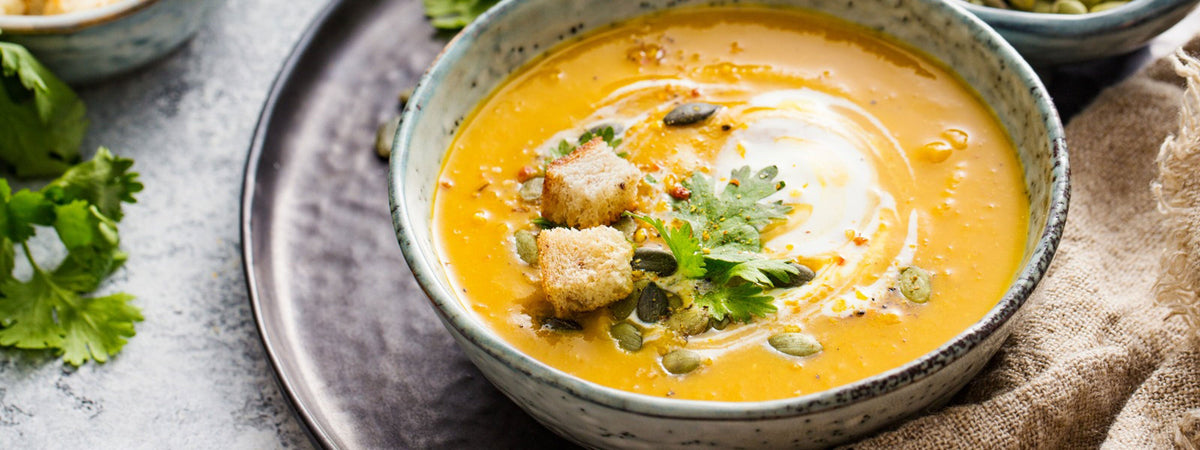 Kürbis-Curry-Cremesuppe – cremig, würzig und einfach